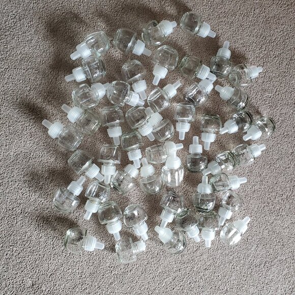 100 Piece Arts & Crafts Heavy Glass Bottle Containers Complete W/Caps - Air Wick - Picture 6 of 6